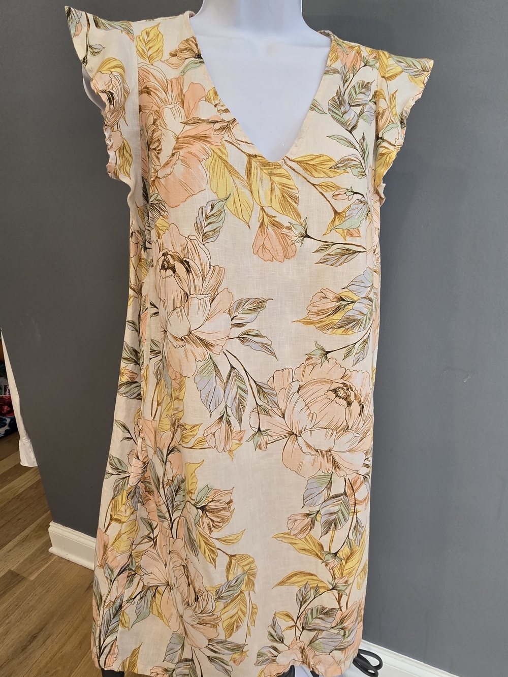 Nicole Millee Linen Floral Sleeveless V-Neck Shift Dress - Peach & Yellow